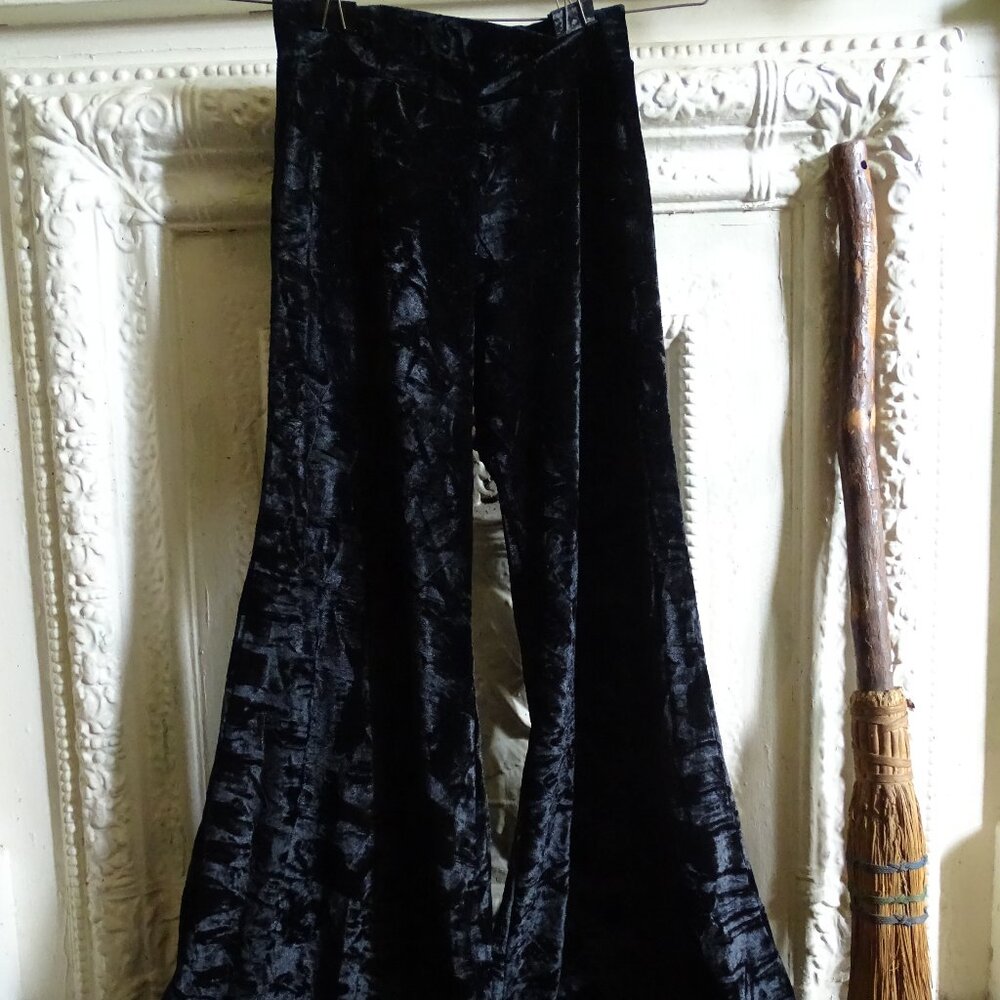 Warrior Within Black Crushed Velvet Stretch Big Bells Bellbottom Yoga Pants XS